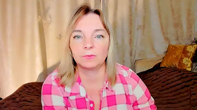 Regina  blue online show from 10.27.25