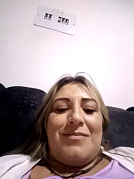 Isabellaa Garcia  online show from 03.19.25