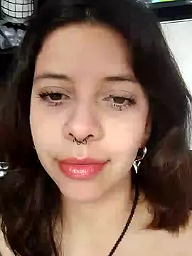 Scarlett-Smithh online show from 01.28.25