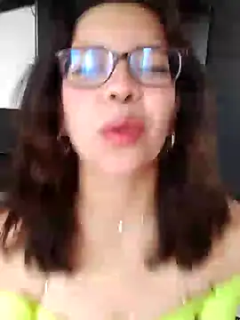 Scarlett-Smithh online show from 01.30.25