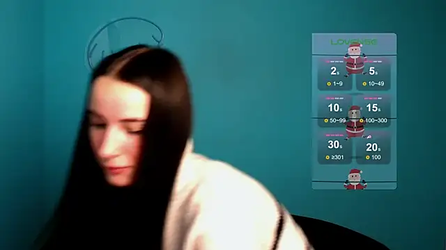 Snapshot of Eva_Janee chatting on 12.27.24 Eva Janee online show from 12.27.24