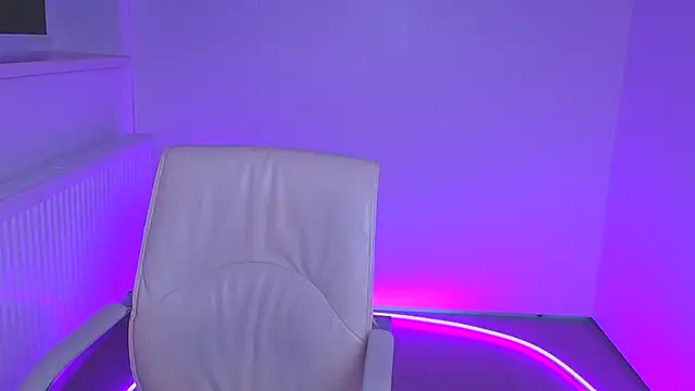 Snapshot of Eva_Janee chatting on 01.08.25 Eva Janee online show from 01.08.25