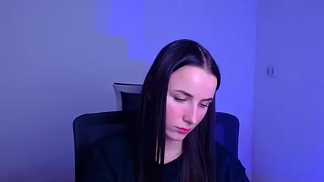 Snapshot of Eva_Janee chatting on 02.12.25 Eva Janee online show from 02.12.25