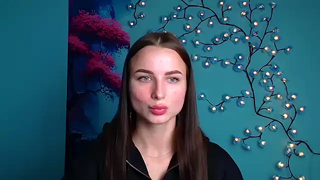 Snapshot of Eva_Janee chatting on 10.16.25 Eva Janee online show from 10.16.25