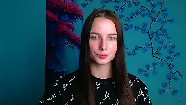 Snapshot of Eva_Janee chatting on 10.21.25 Eva Janee online show from 10.21.25