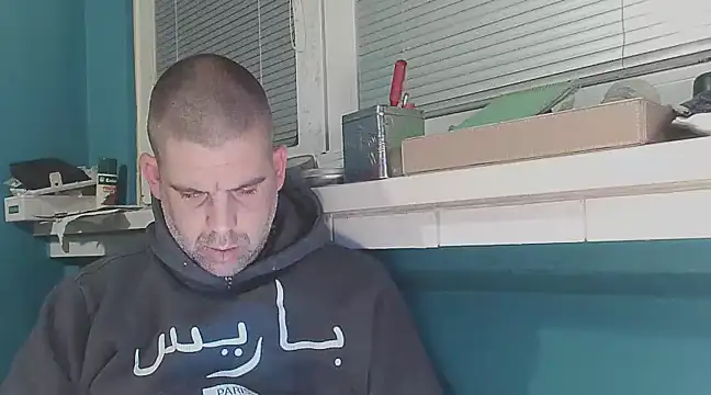 YouWantMe666 online show from 02.12.25