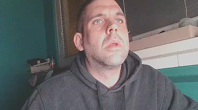 YouWantMe666 online show from 02.18.25
