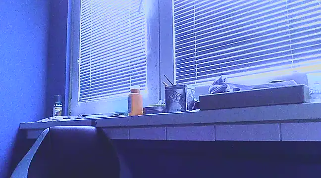 YouWantMe666 online show from 02.26.25