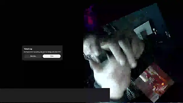 Snapshot of YouWantMe666 chatting on 10.10.25 YouWantMe666 online show from 10.10.25