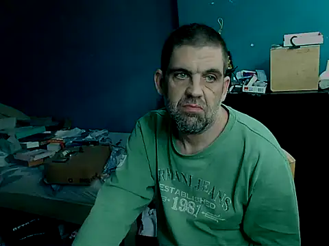 Snapshot of YouWantMe666 chatting on 11.04.25 YouWantMe666 online show from 11.04.25