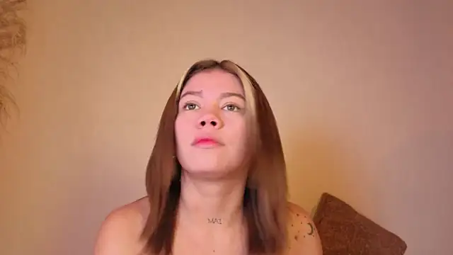 Gissel Angel online show from 10.28.25