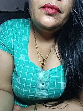 Snapshot of sneha_rose chatting on 06.01.26 sneha rose online show from 06.01.26