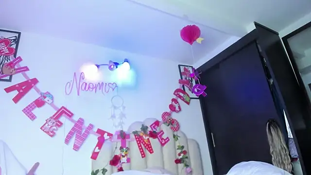 NaomiAsha online show from 02.05.25