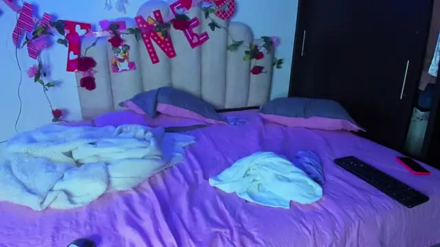 NaomiAsha online show from 02.11.25