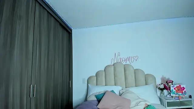 NaomiAsha online show from 02.04.26