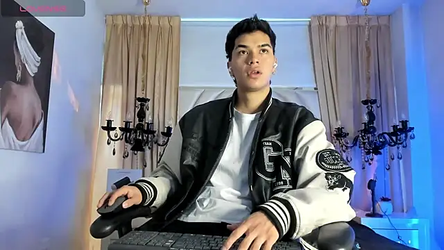 AndyPalmer  online show from 03.17.25