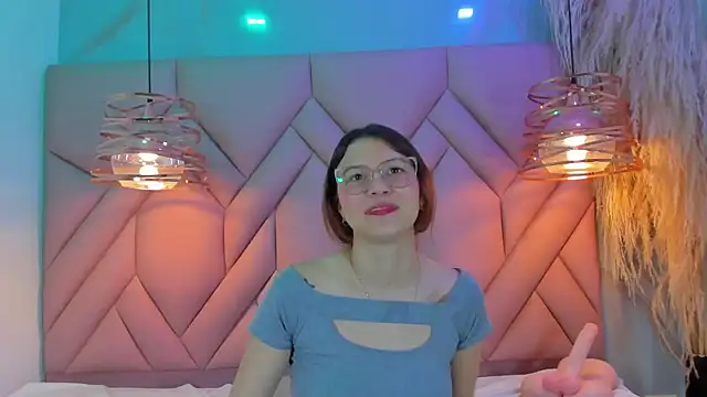 AngelaaCute  online show from 12.27.24