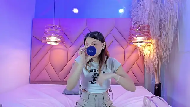 AngelaaCute  online show from 03.21.25