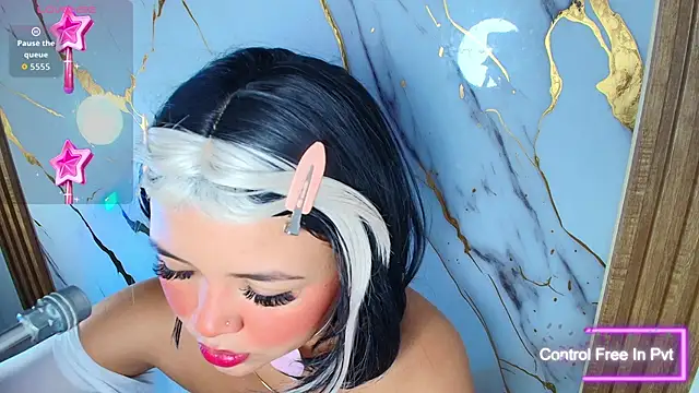 Lizz Tender online show from 09.27.25