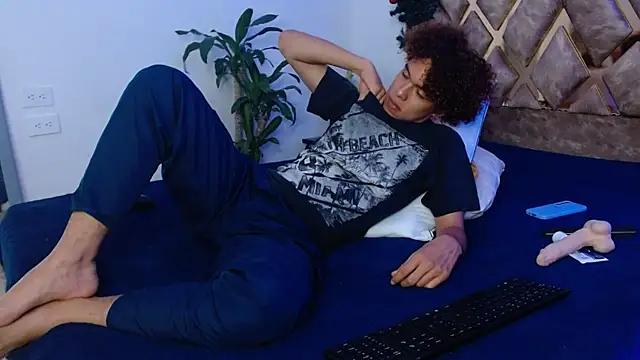 nickolas moon online show from 12.30.24