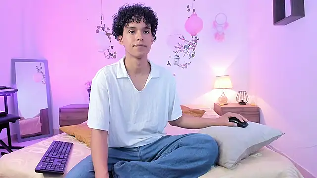 nickolas moon online show from 07.19.26