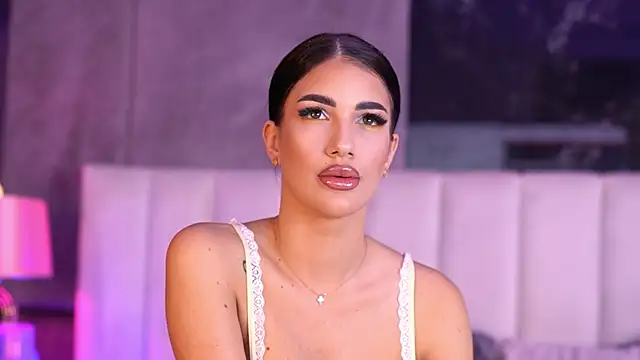 RaisaKali online show from 10.14.25