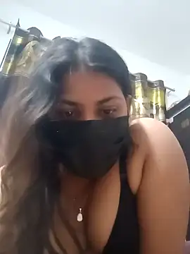 Snapshot of Hotmilfxox chatting on 12.11.24 Hotmilfxox online show from 12.11.24