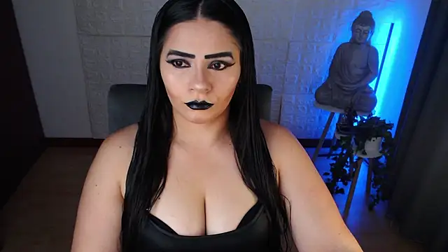 GODDESS EVANS online show from 12.04.24