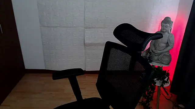 GODDESS EVANS online show from 03.26.26