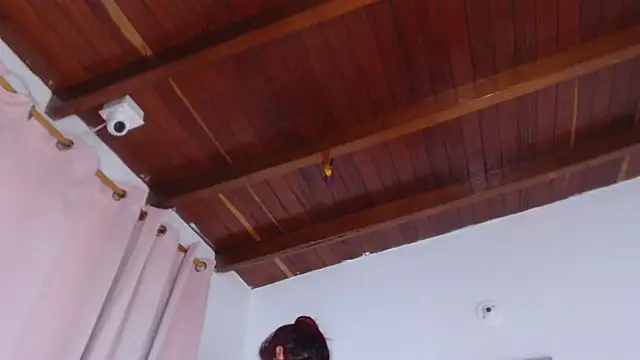 Amara Red online show from 02.03.26