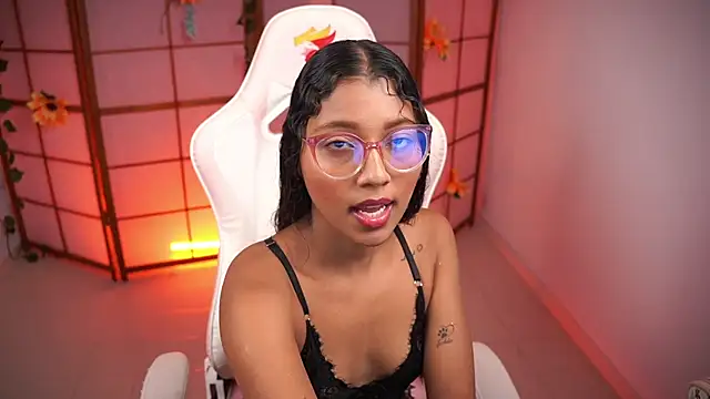 small emilie online show from 09.28.25