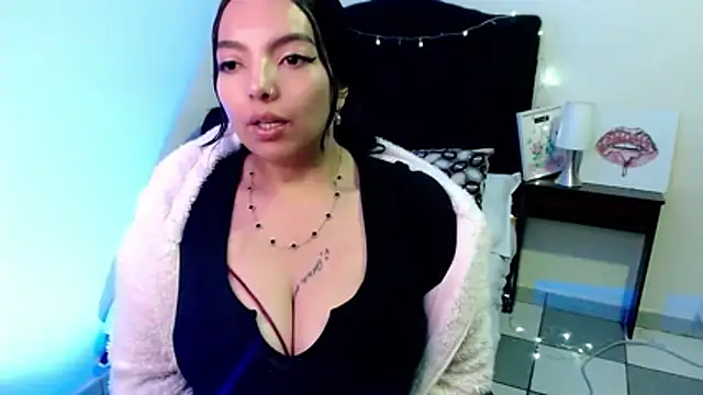 loren tits24 online show from 06.17.26