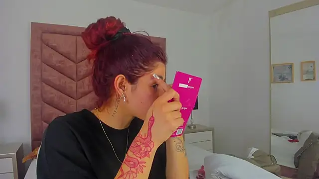 AnnyCherry  online show from 10.15.25