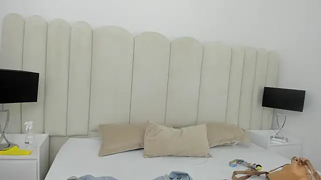 AnnyCherry  online show from 03.27.26