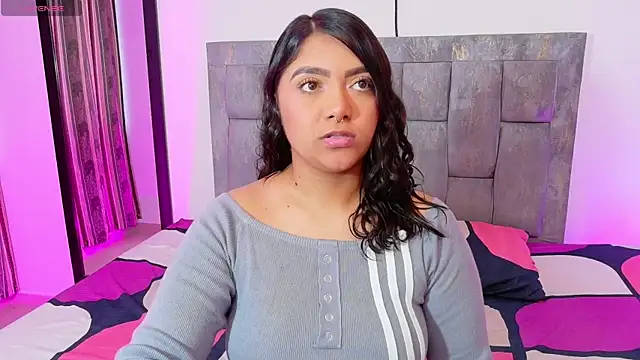 DIANEE 01 online show from 06.30.26
