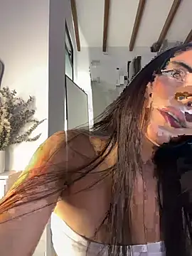 Snapshot of __Alisson_ chatting on 05.07.26 Alisson online show from 05.07.26