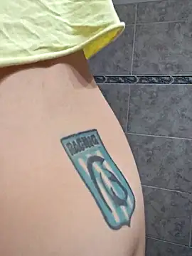 solangeyaelok1 online show from 02.17.25