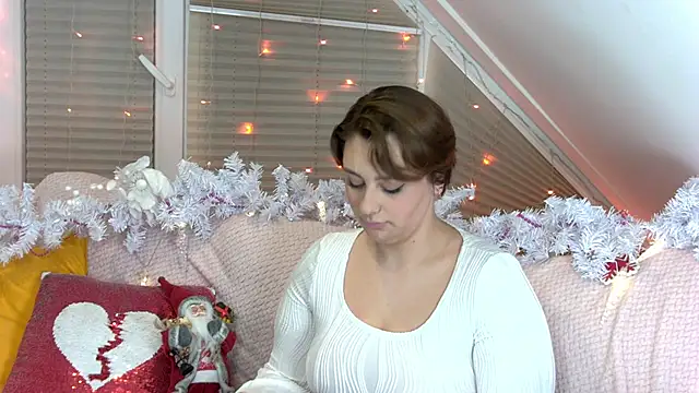 MaryMurray online show from 12.30.24