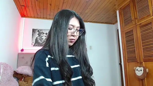 tifanny-squirt online show from 10.26.25