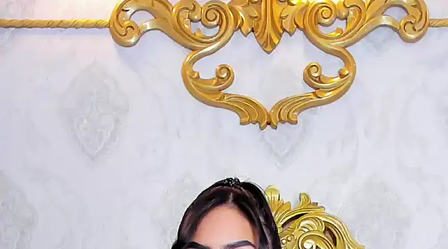 GiahDaniels online show from 01.21.25