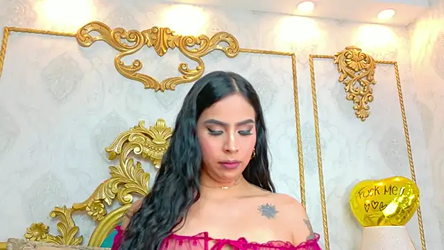 GiahDaniels online show from 03.21.25