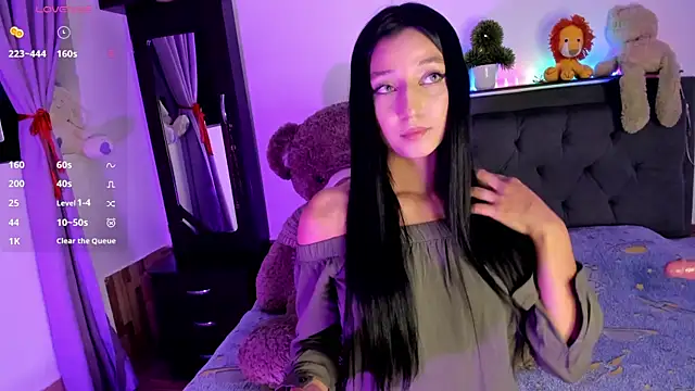 Snapshot of Alana_777 chatting on 11.15.25 Alana 777 online show from 11.15.25