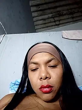 DIORA Latina online show from 01.10.26