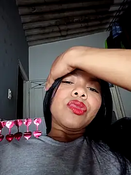 DIORA Latina online show from 03.11.26