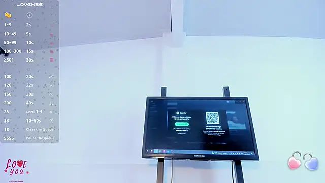 Vahiolet smith online show from 11.14.25