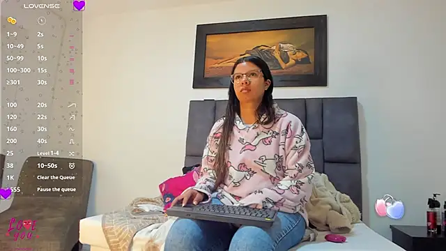 Vahiolet smith online show from 02.03.26