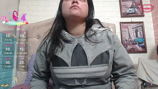 KataleyaStiward online show from 10.06.25