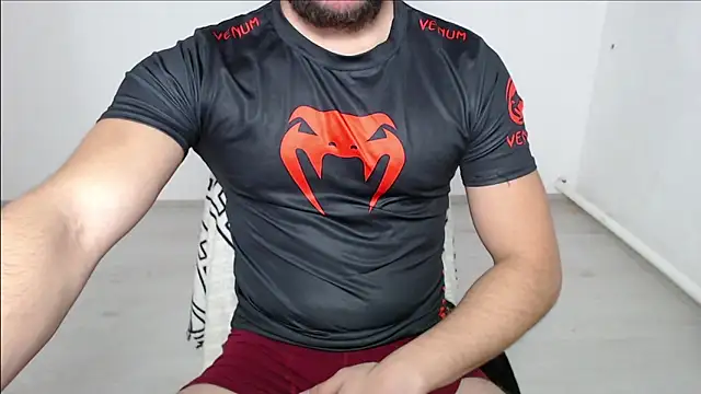 Snapshot of defuego_ chatting on 12.31.24 defuego online show from 12.31.24