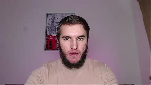 Snapshot of defuego_ chatting on 03.05.25 defuego online show from 03.05.25