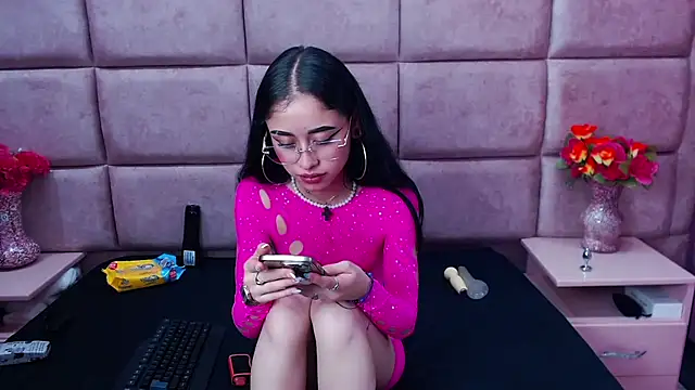 AnnySweett  online show from 12.17.24